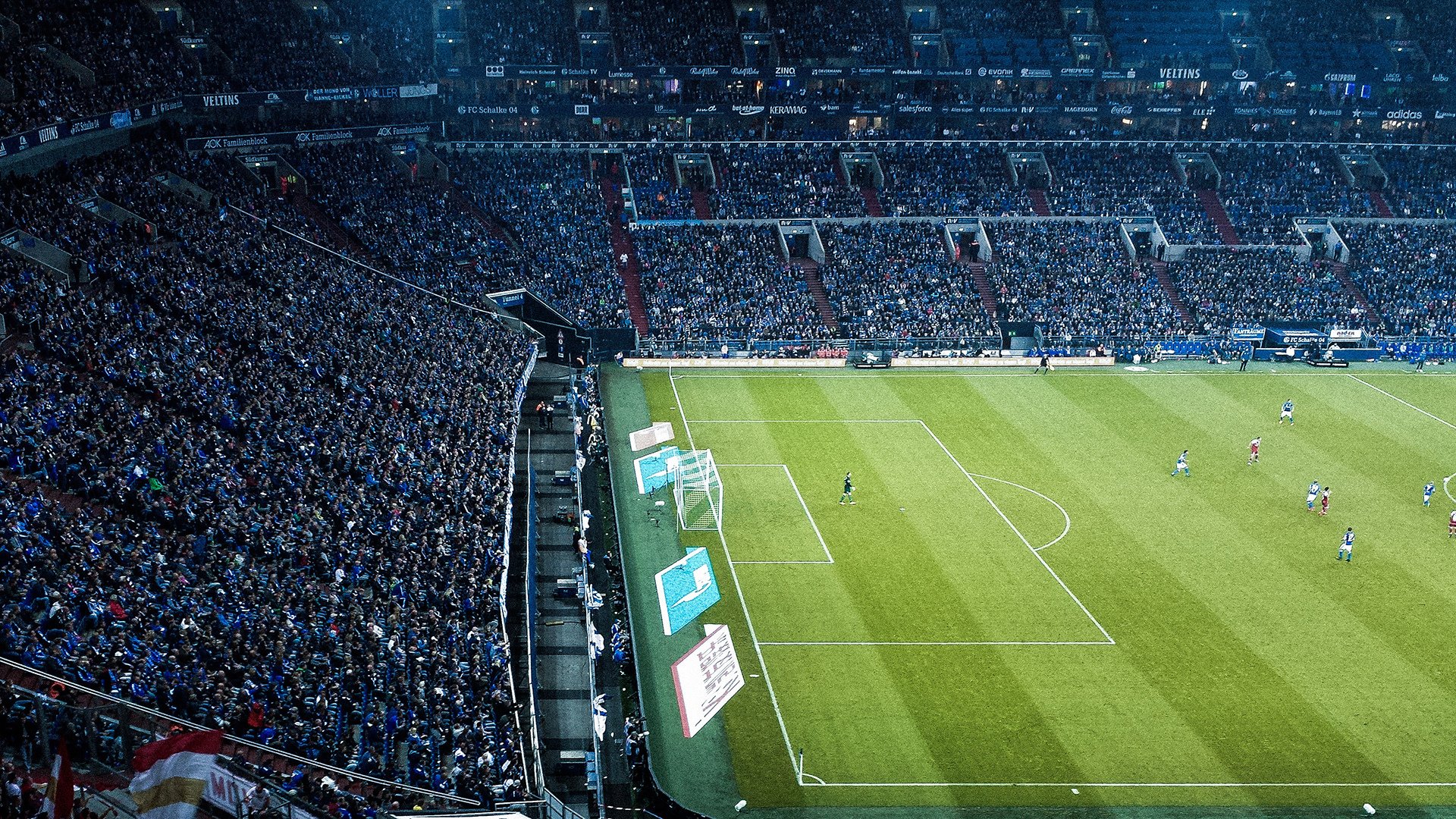 德国杯赛：拜仁提前锁定晋级名额，德国杯拜仁夺冠